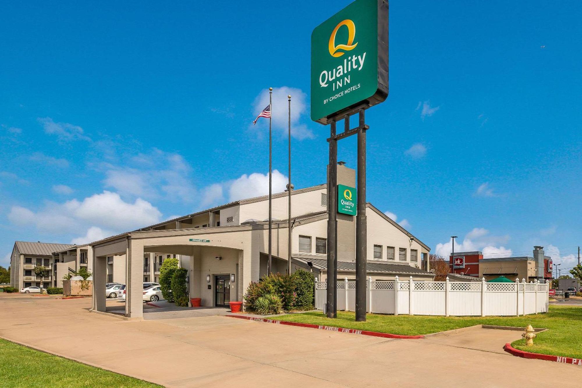 Quality Inn Tulsa Central Ngoại thất bức ảnh