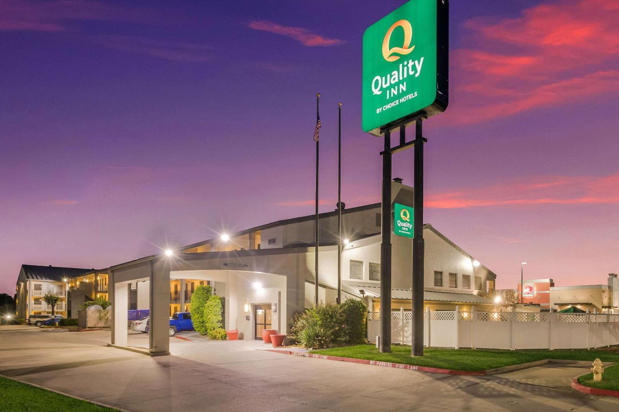 Quality Inn Tulsa Central Ngoại thất bức ảnh